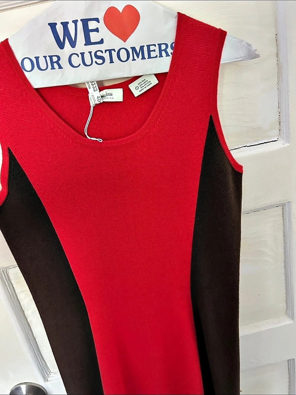 Neiman Marcus Exclusive Color Block silhouette fitting Dress in Red & Dark Brown